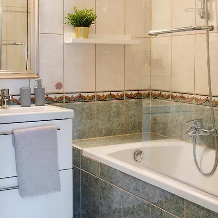 Balaton Lakeside Apartment Siofok