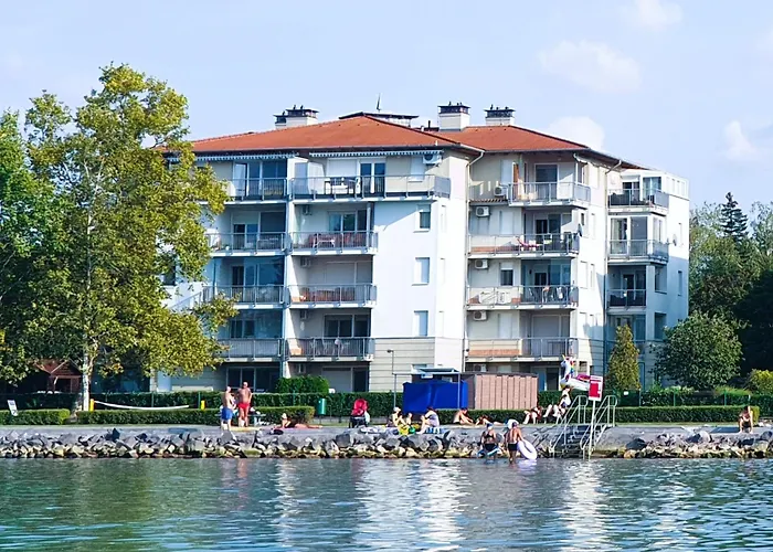 Balaton Lakeside דירה