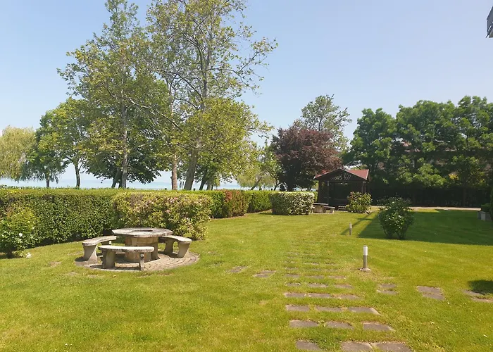 Balaton Lakeside דירה